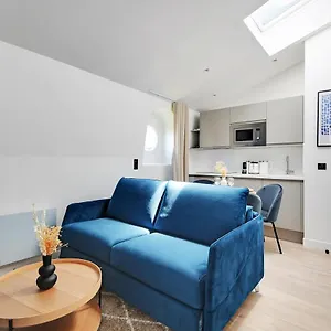 Apartment Cmg Voltaire Nation