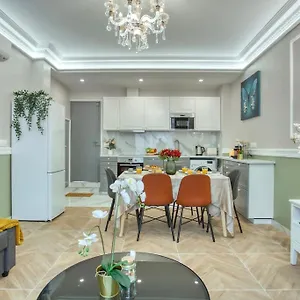  Apartment Charming New 2 Bedrooms With Aircon